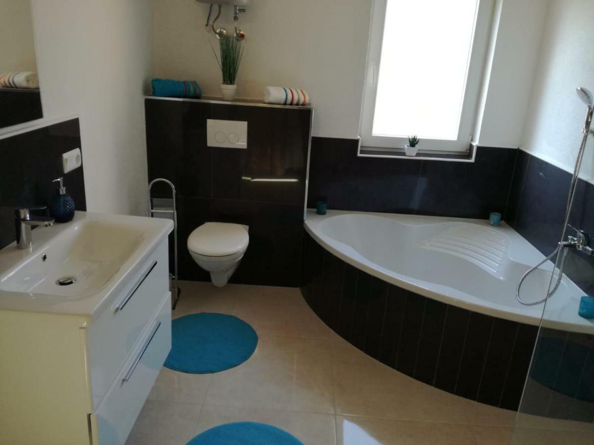 Apartman Adriatic Trogir Zewnętrze zdjęcie